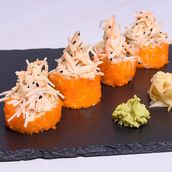 Tobiko Crazy Roll