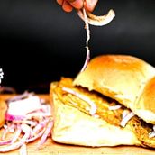 Bun kabab with egg 