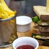Chicken Avo Sandwich