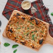 Medium Alfredo Pizza