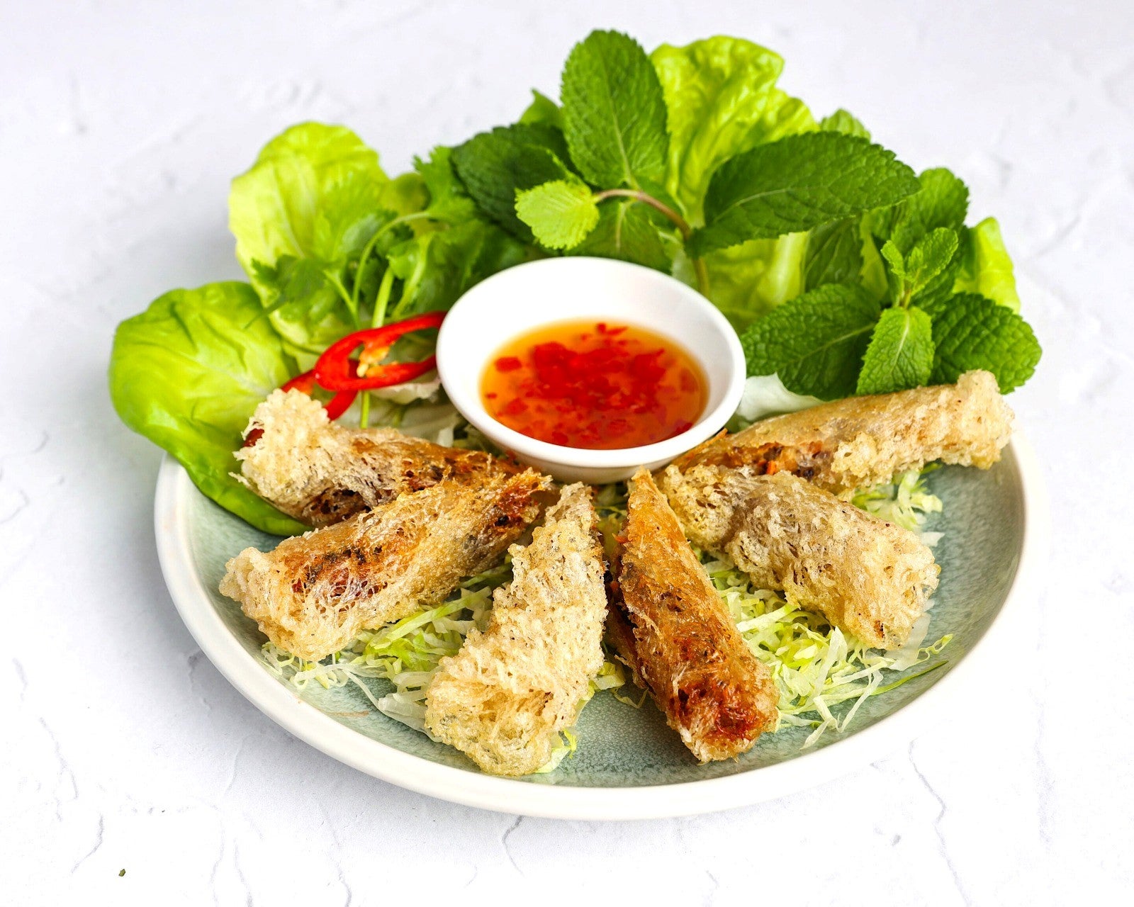 Crispy Spring Rolls with Pork and Prawns (3 Pieces)