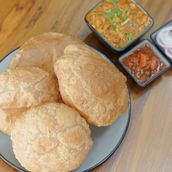 Chole Puri