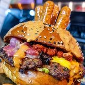 XXL Calorie Machine Burger