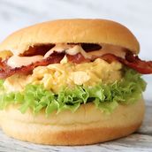Bacon & Egg Buns