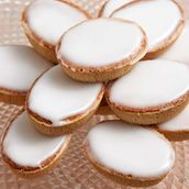 Mazarin Mini Almond Tart