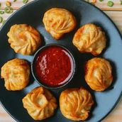 Paneer Fried Momos 8 Pcs