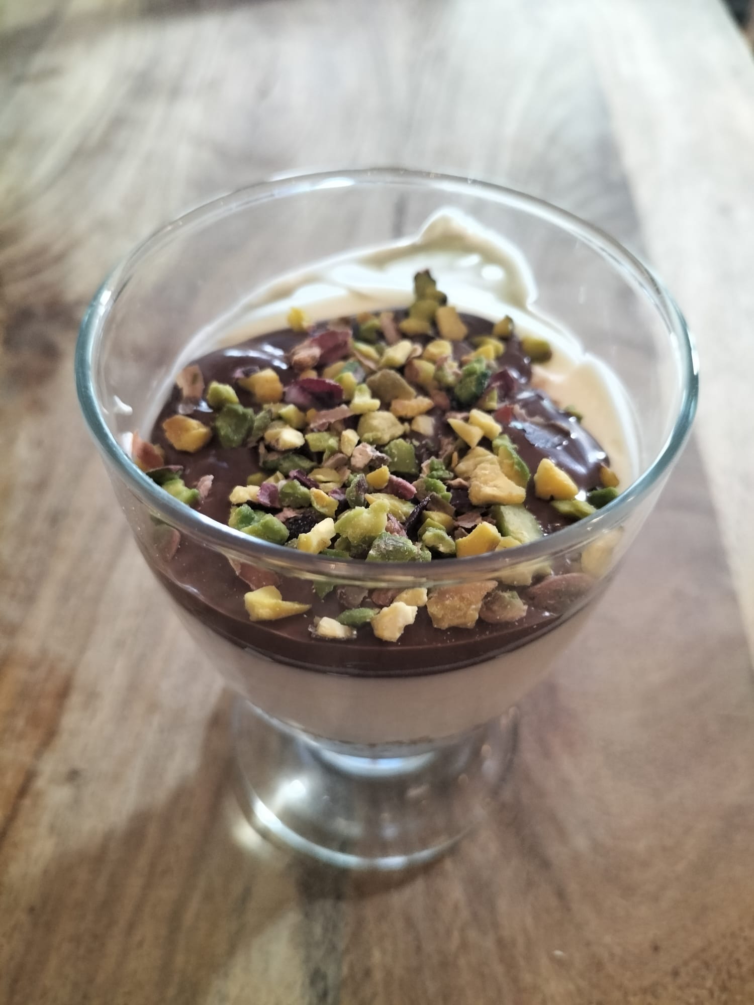 home made nutella  and pistachio cheese cake