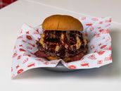 BBQ Cheesy Burger 