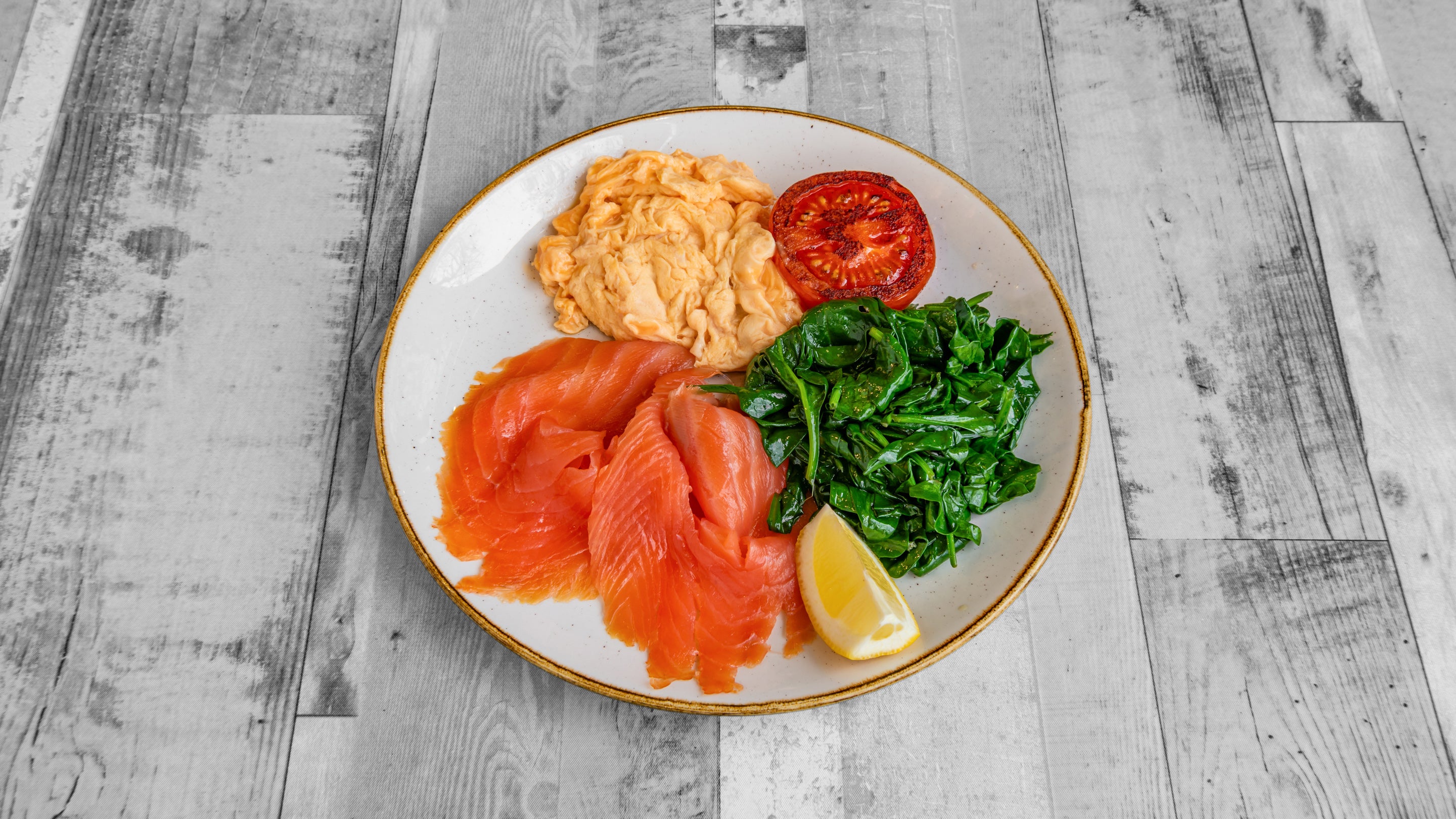 Smoked Salmon Breakfast