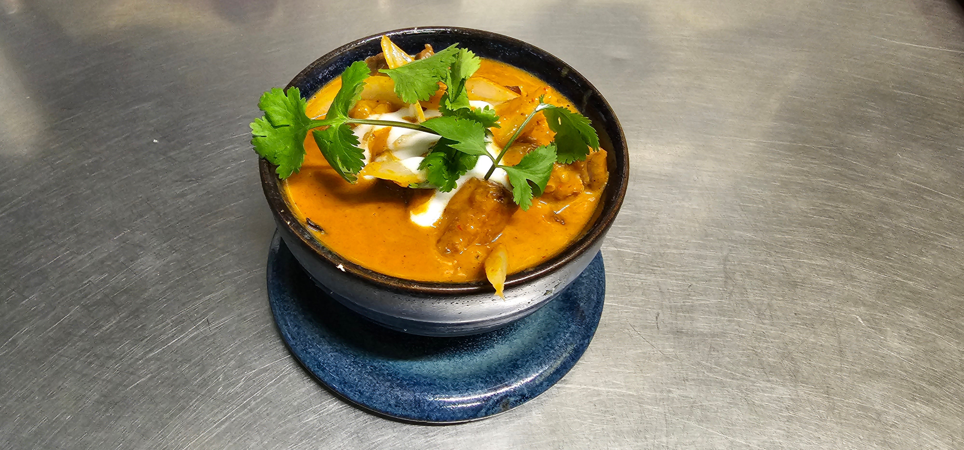 54 Gaeng Massamun Lamb (N)