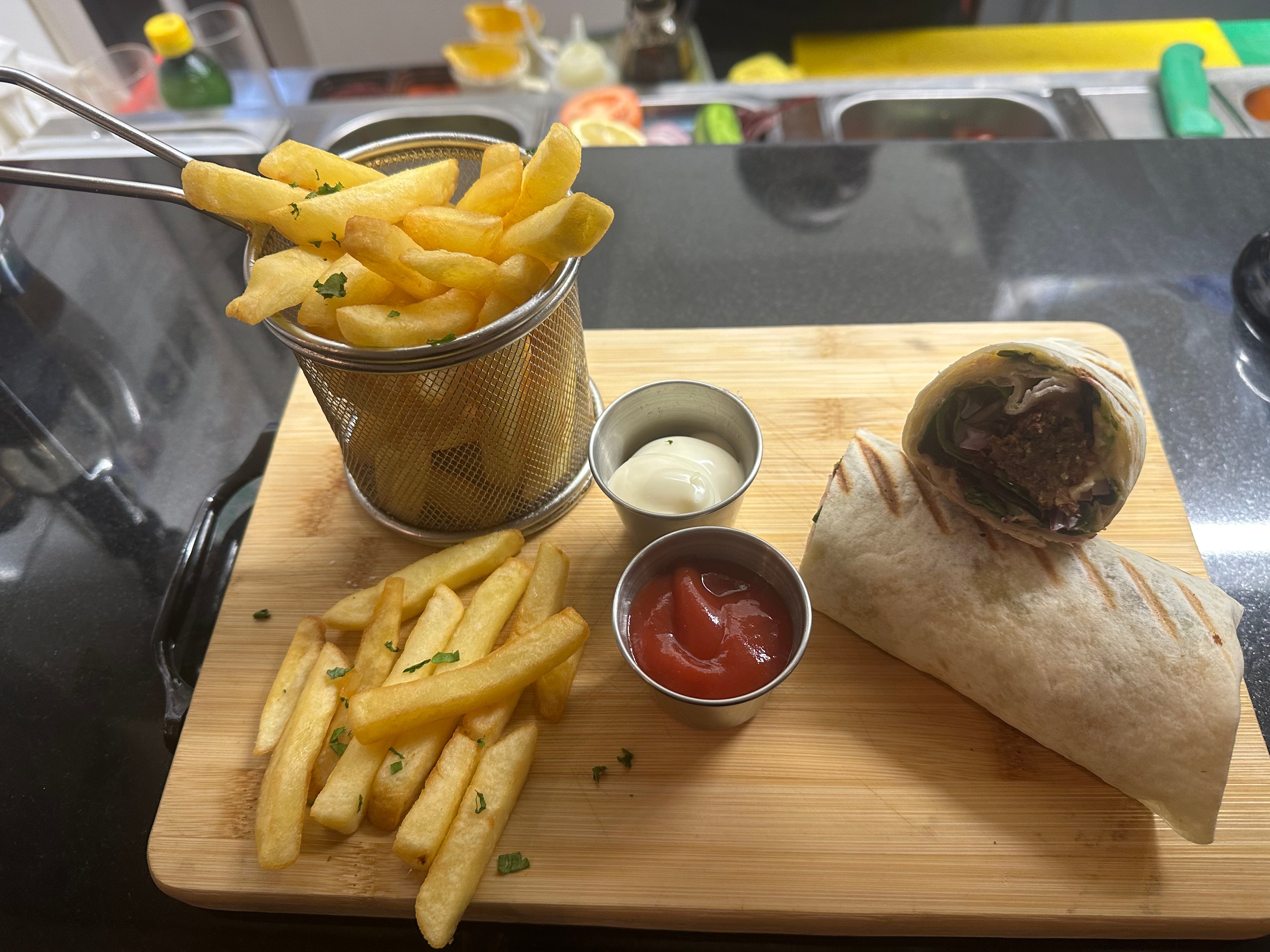 Falafel Wrap & Chips