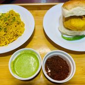 Vada Pav With Masala Maggi