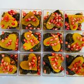 Vine Leaves 12 Cup Mini Special Box