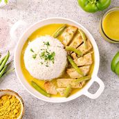 Green Thai Curry Chicken Rice Bowl