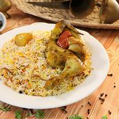  Madfoun Chicken With Mandi Rice