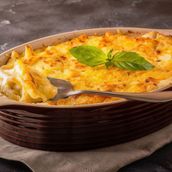 Chicken And Potatoes With Bechamel Tray