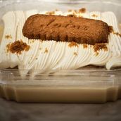Lotus Milk Cake