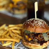 Single Pleasure Burger COMBO
