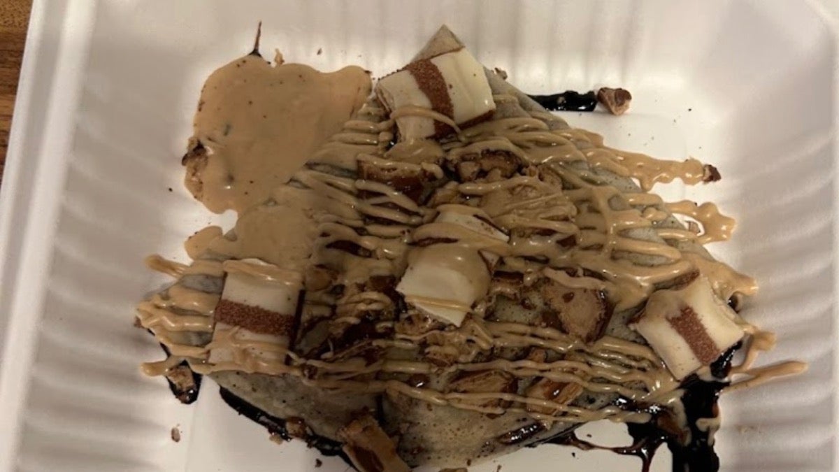 Kinder Bueno Crepe