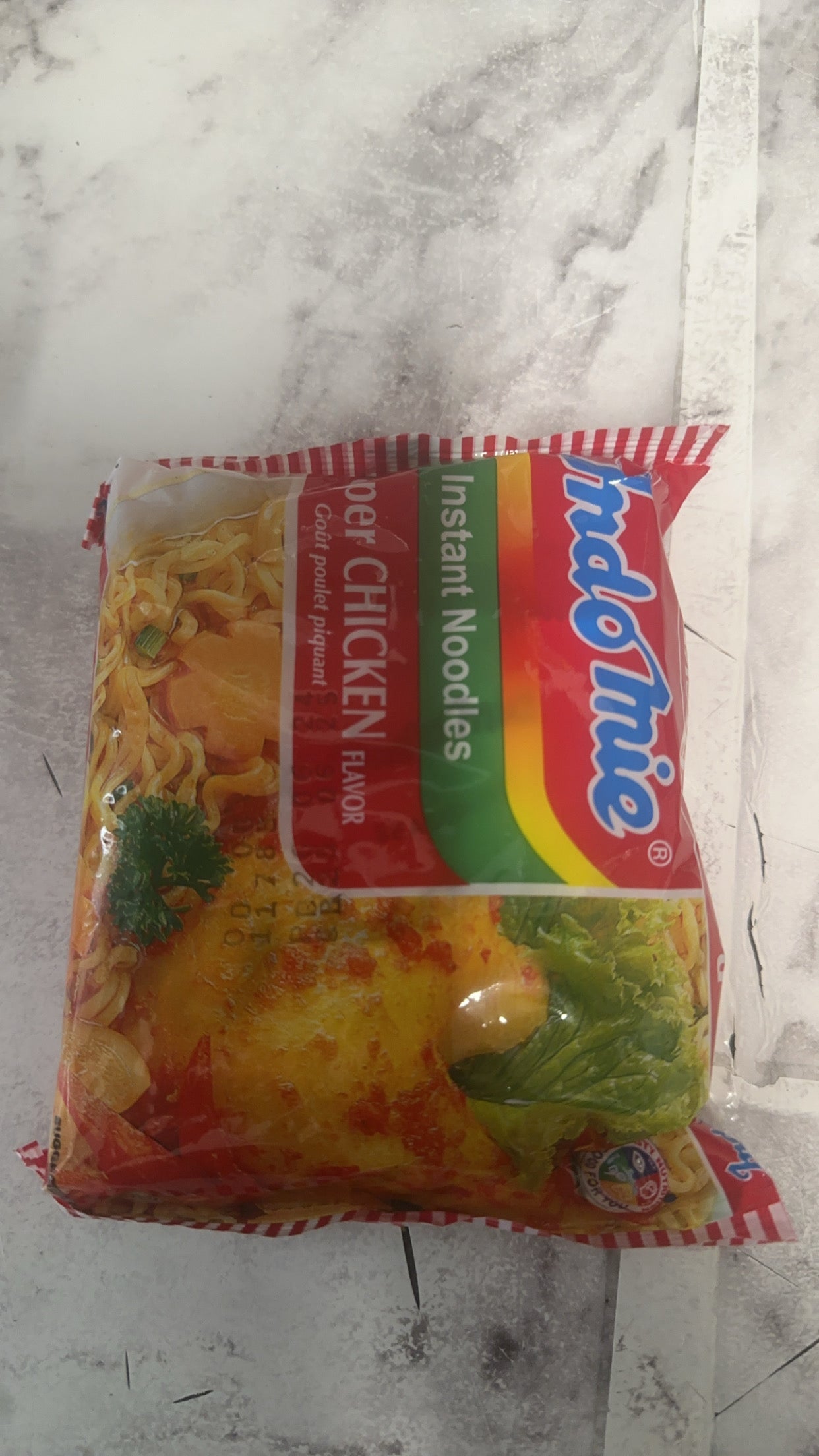 Noddles  with fried egg