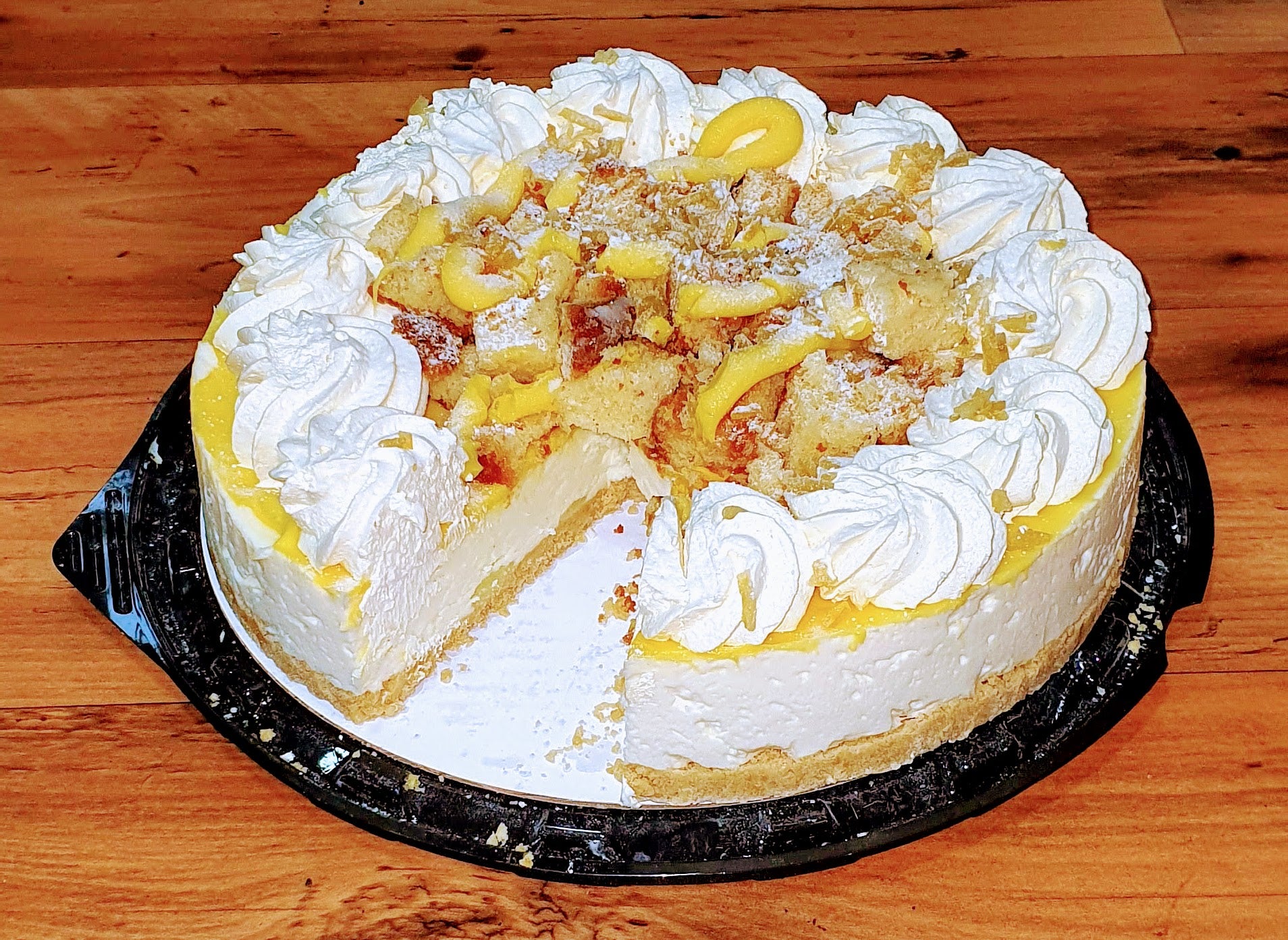Lemon Cheesecake Slice