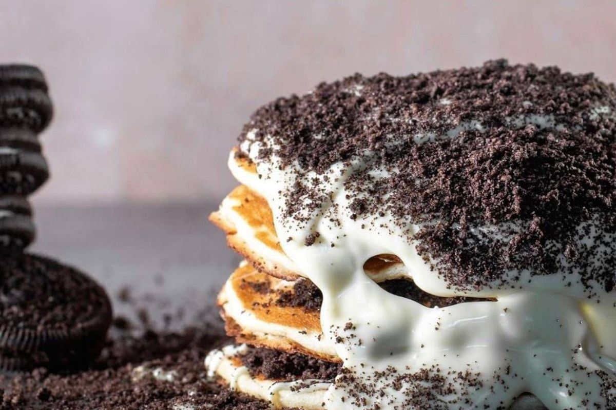 NEW!! White Choc Cookies N Cream Pancakes