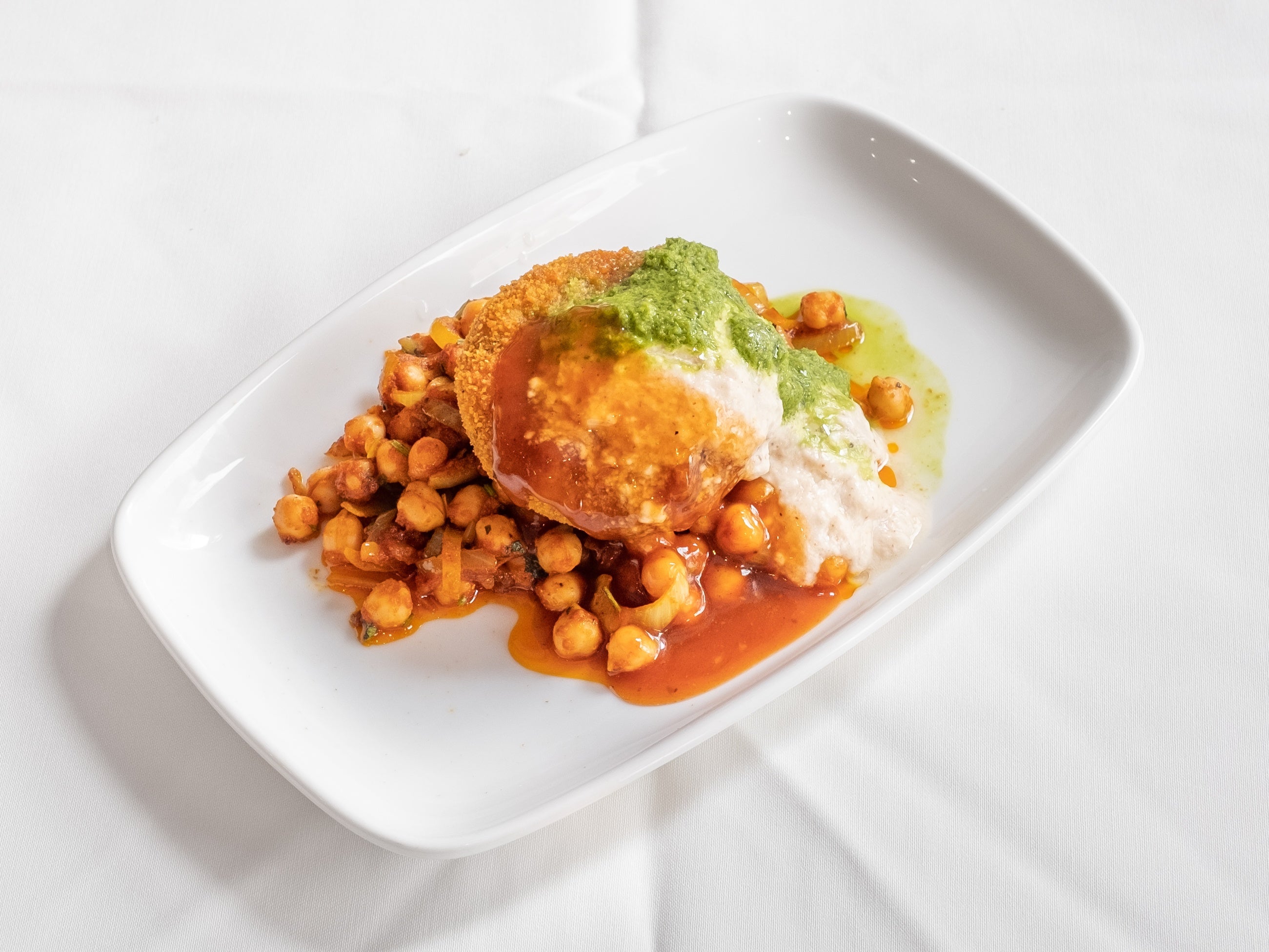 Aloo Tikki Choley chaat