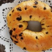 Choco Chip Bagel (130g)