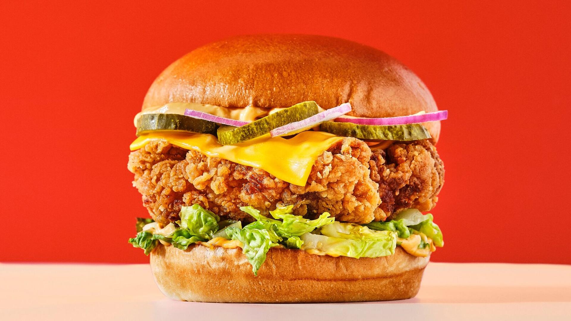 C.C.B (Chicken Cheese Burger)
