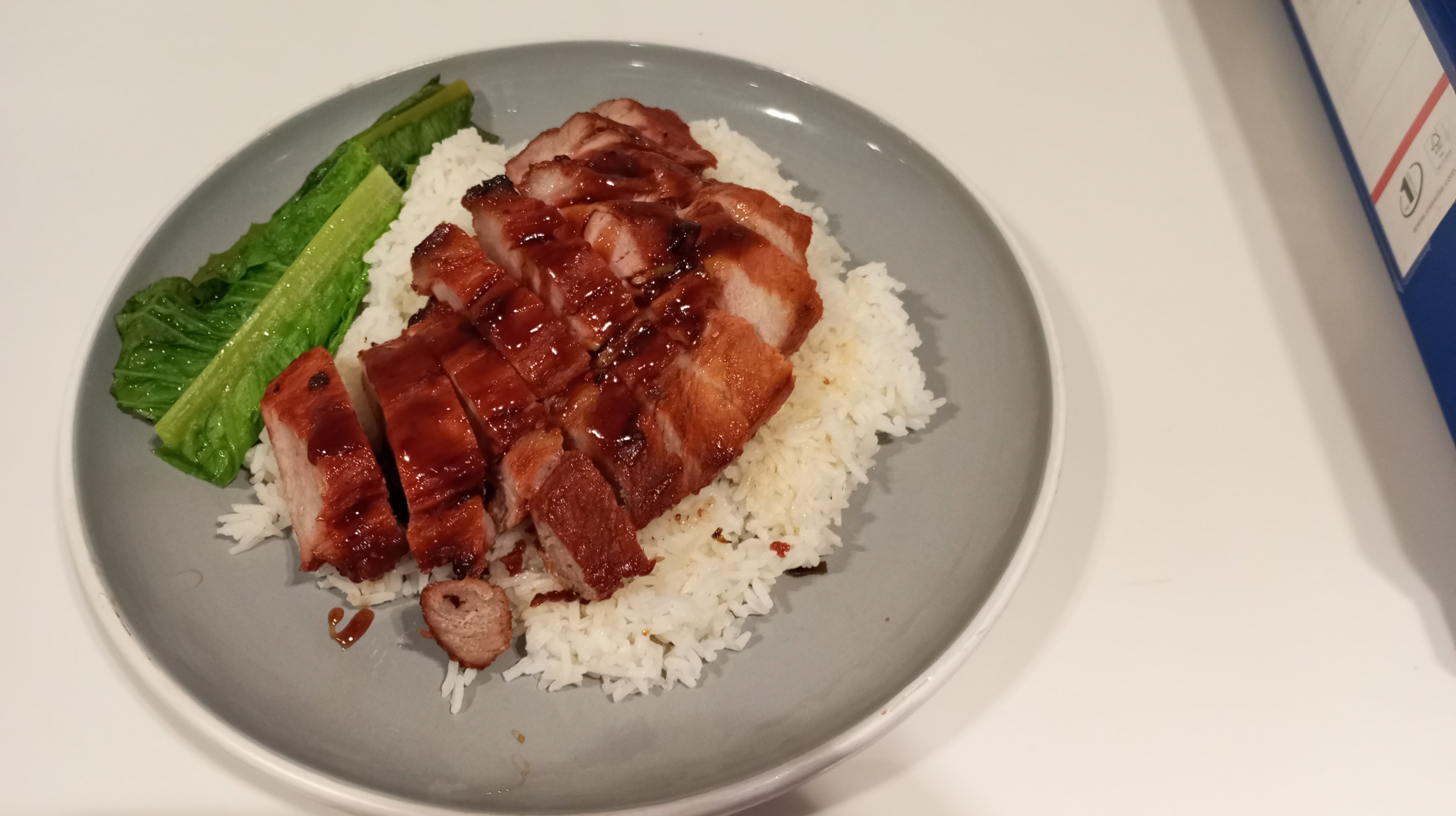M. 蜜汁叉烧饭 Honey roasted pork with rice