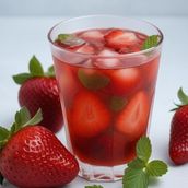 Strawberry Drink Mojito