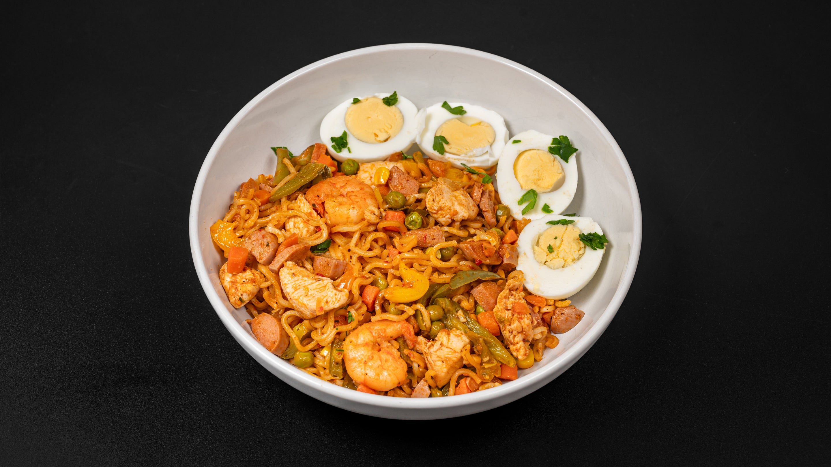 Tee’s Loaded Noodles with Eggs