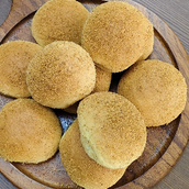 Pandesal Bread Rolls 10 Pieces Per Pack 