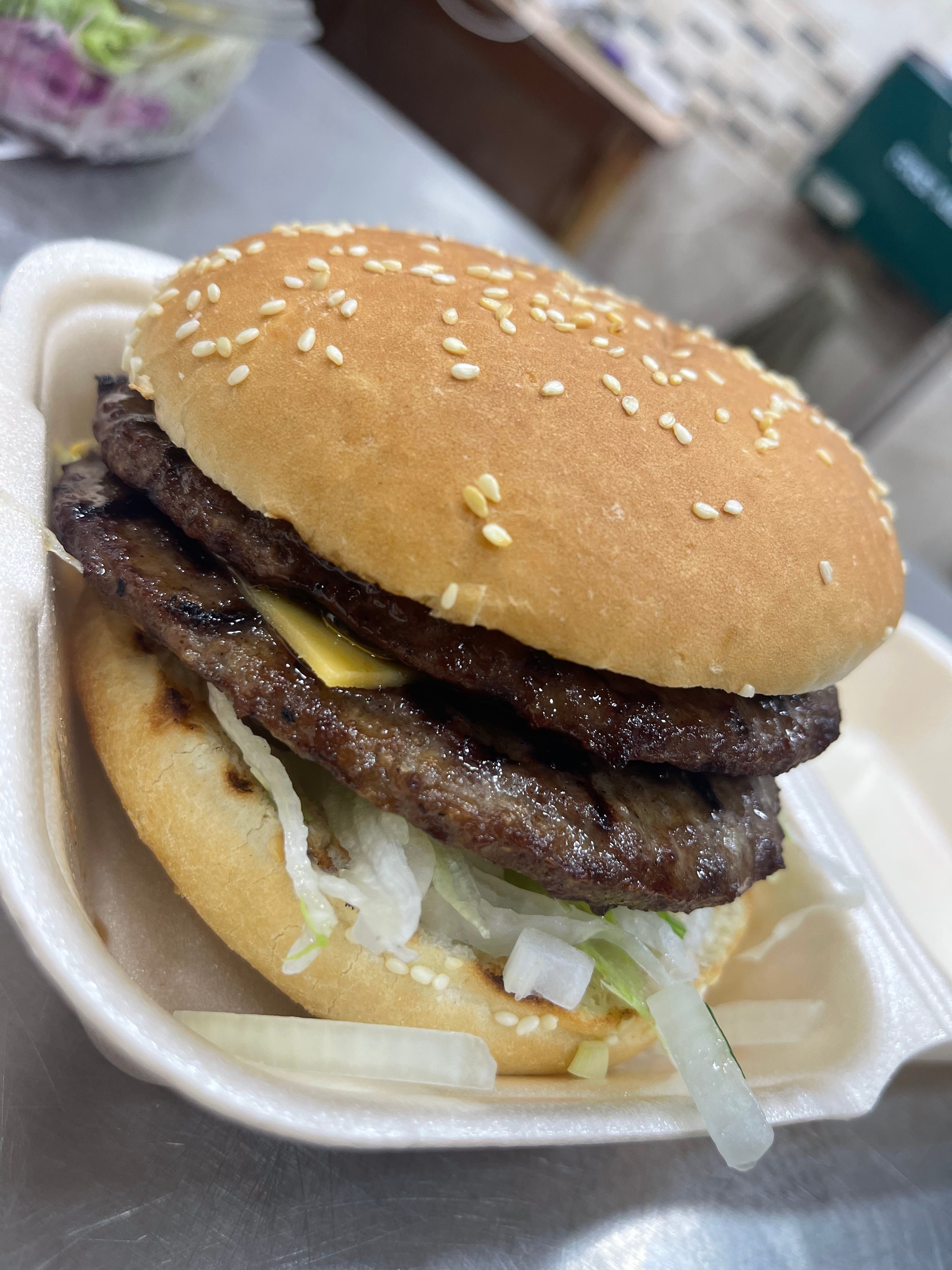 1/2 Pounder