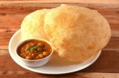 Poori Chola [3 Pieces]