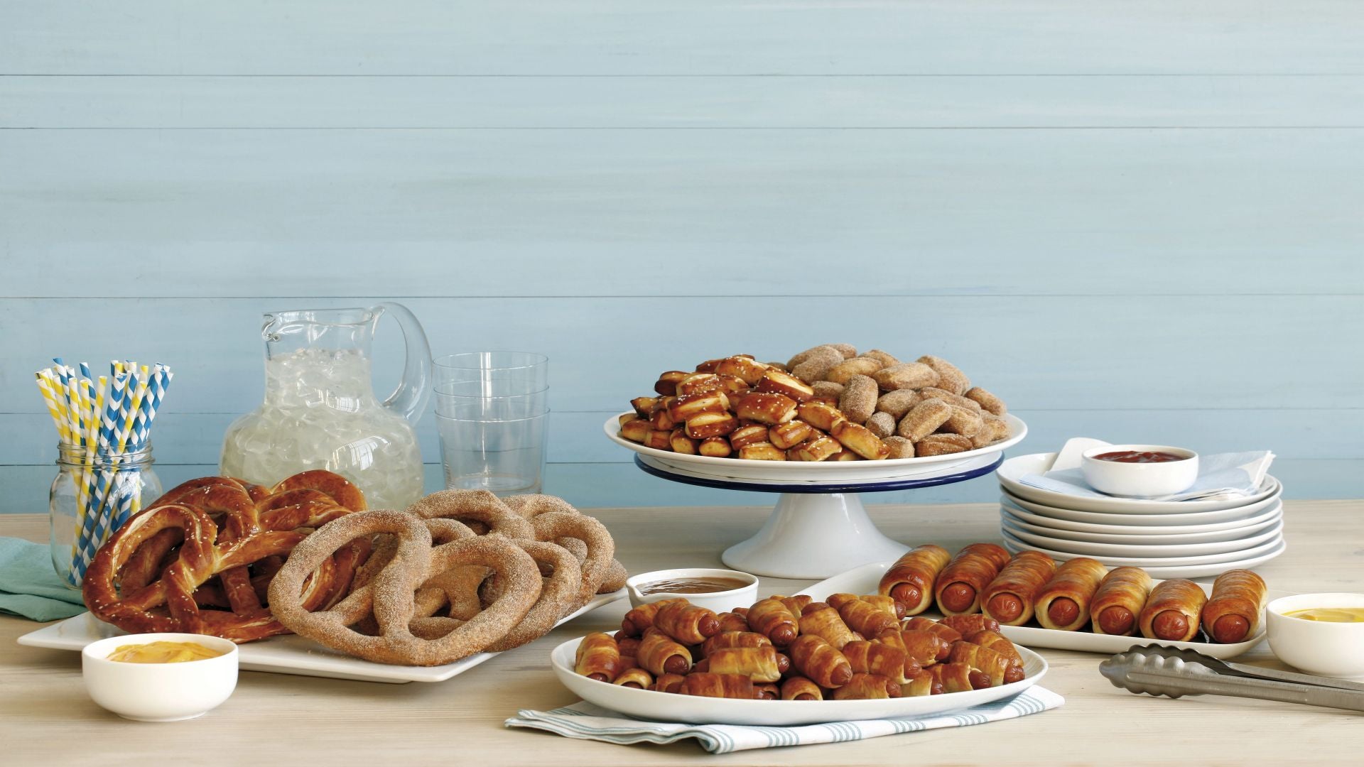 Auntie Anne's Pretzel Bar