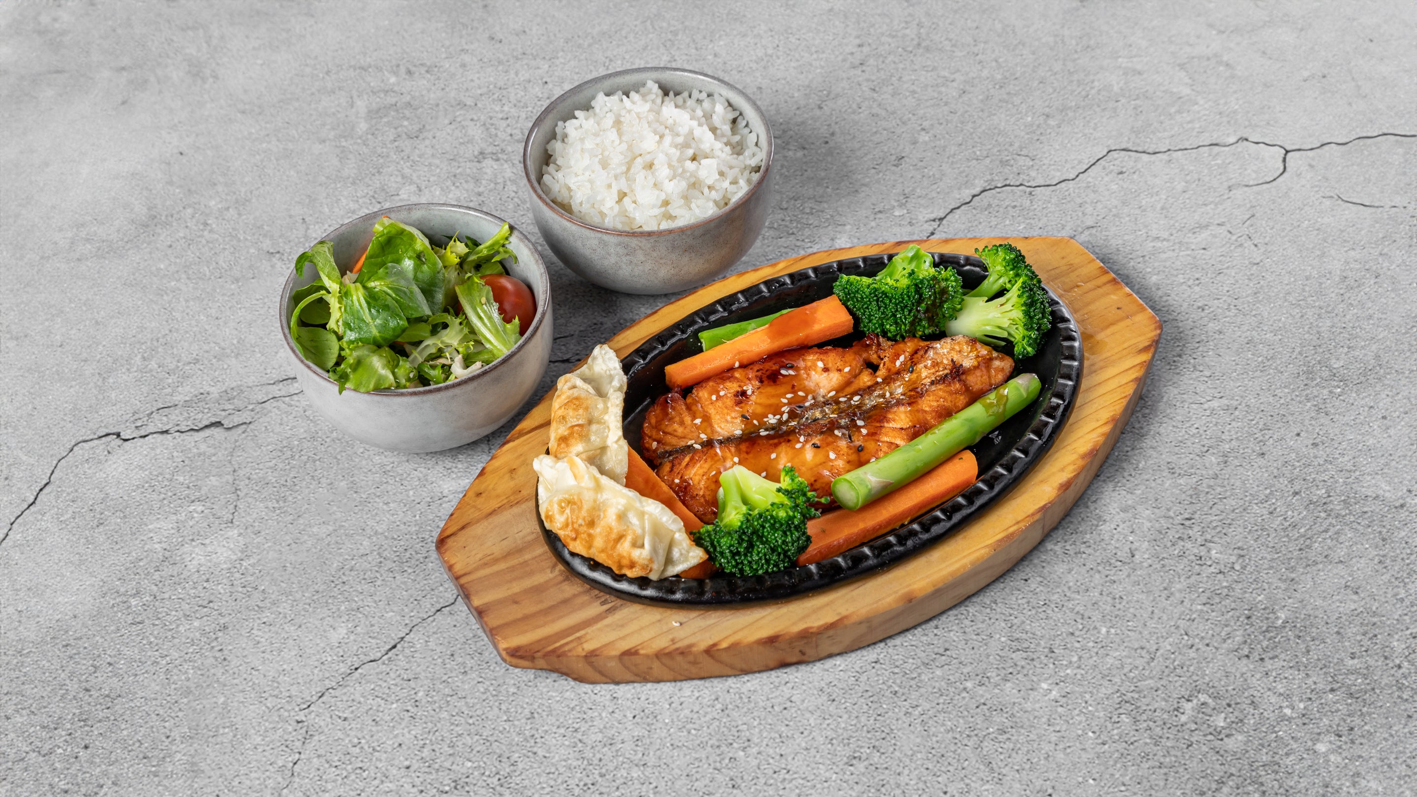 Salmon (BBQ Box)