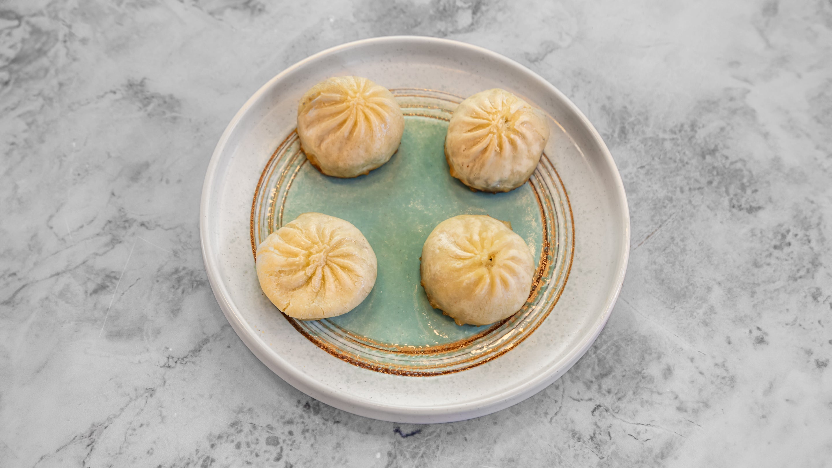 Pan-Fried Braised Pork Buns 生煎卤肉包子831 (3 pieces)