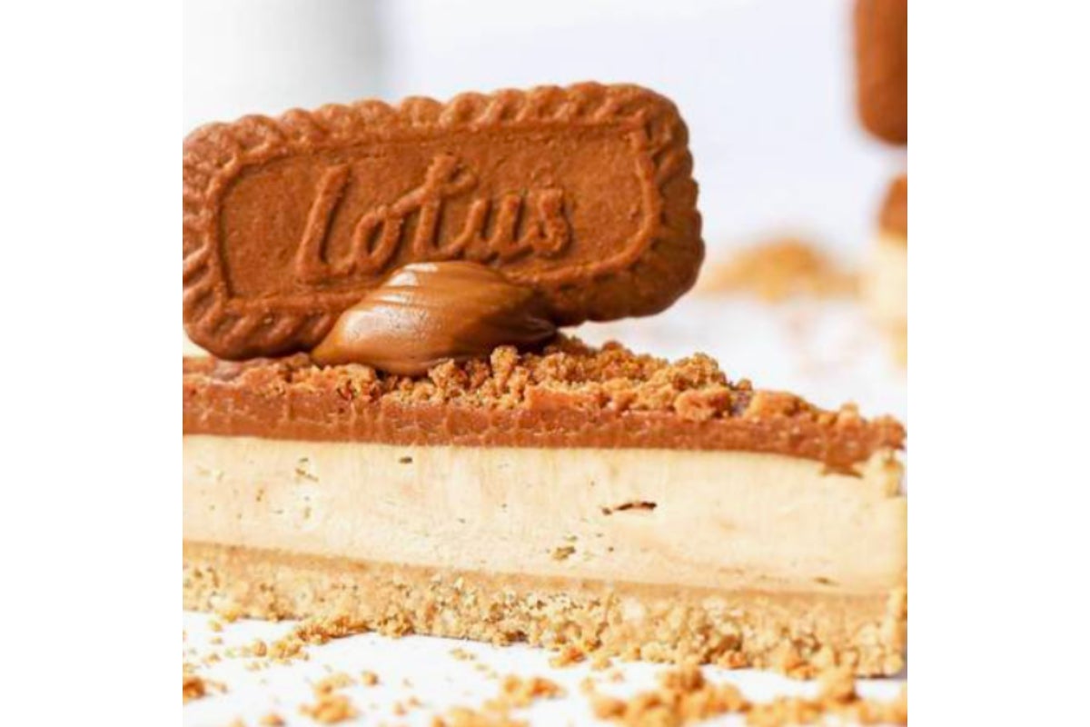 Lotus Biscoff Cheesecake