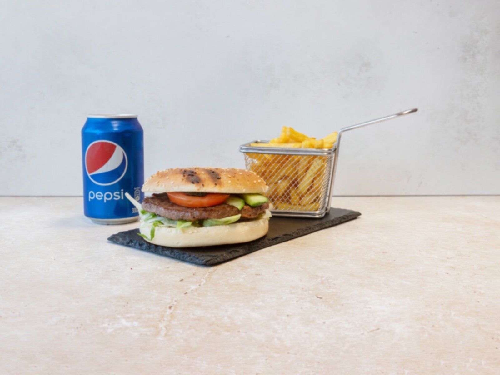 Cheeseburger - Meal
