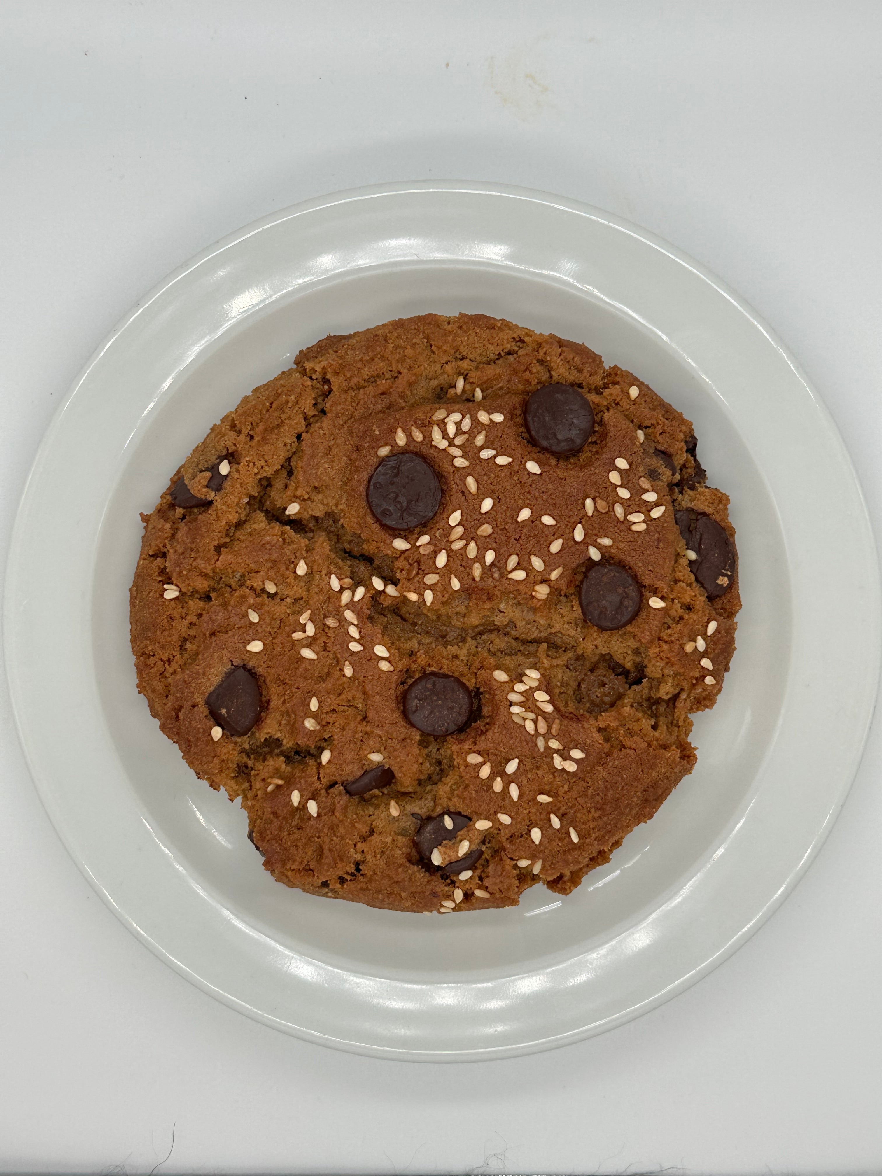 Tahini & Chocolate Chip Cookie