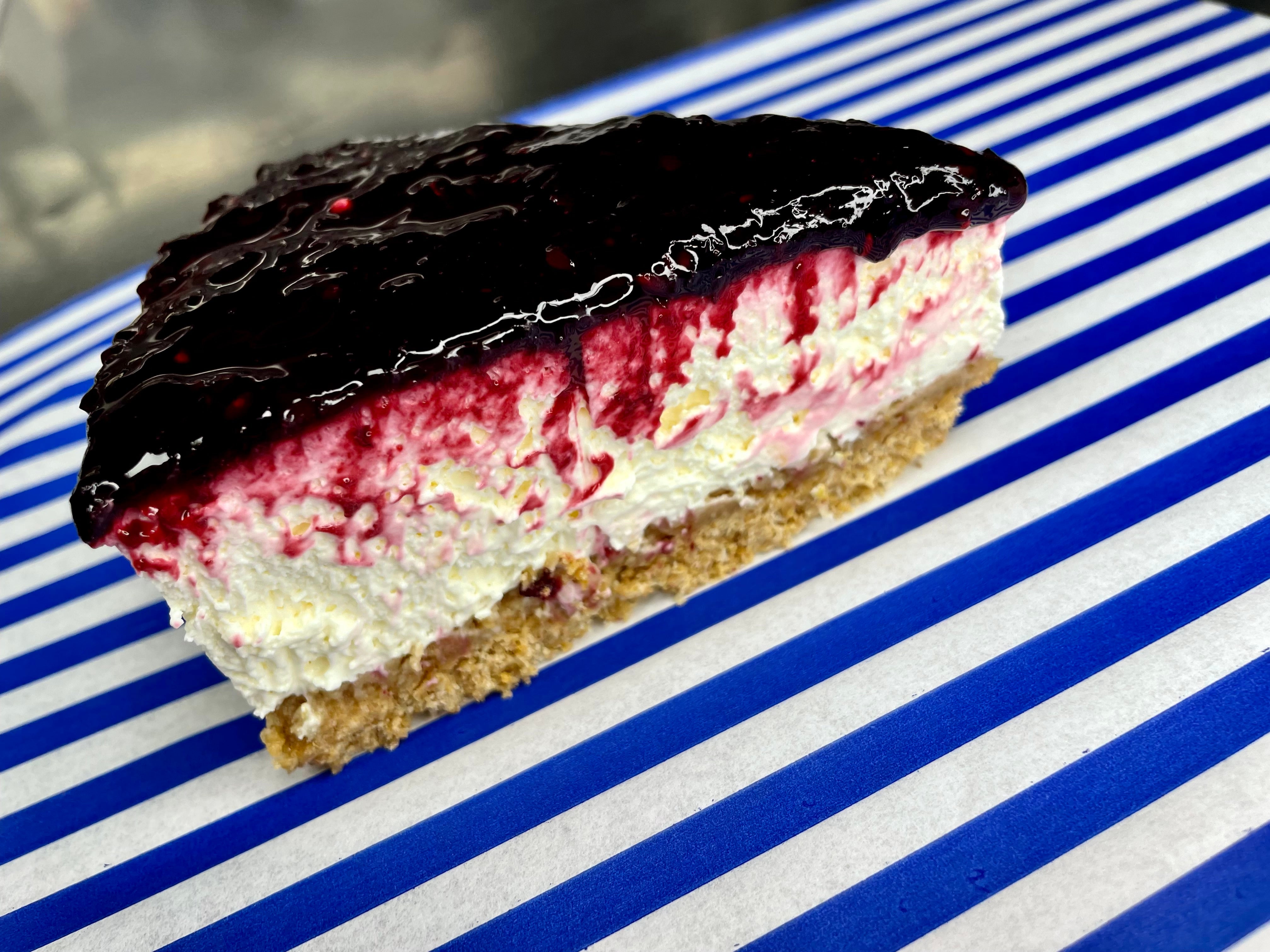 Raspberry Flapjack (Per Slice)