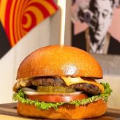 Falla Classic Beef Burger