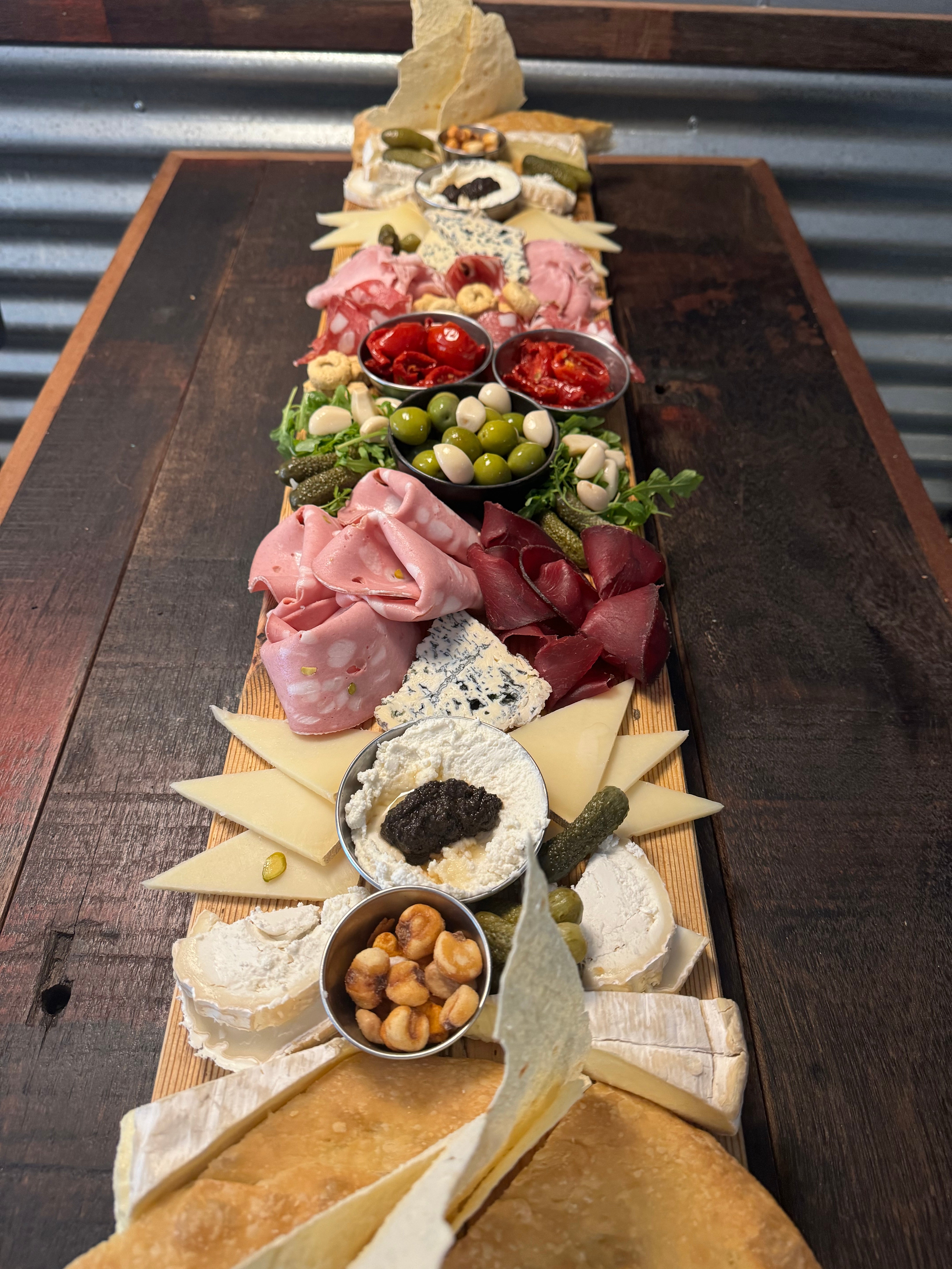 Cheese & Accompaniments Platter (4 to 6 People)