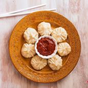 Veg C.Momo
