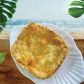 Small Chicken Pie with Cream Cheese