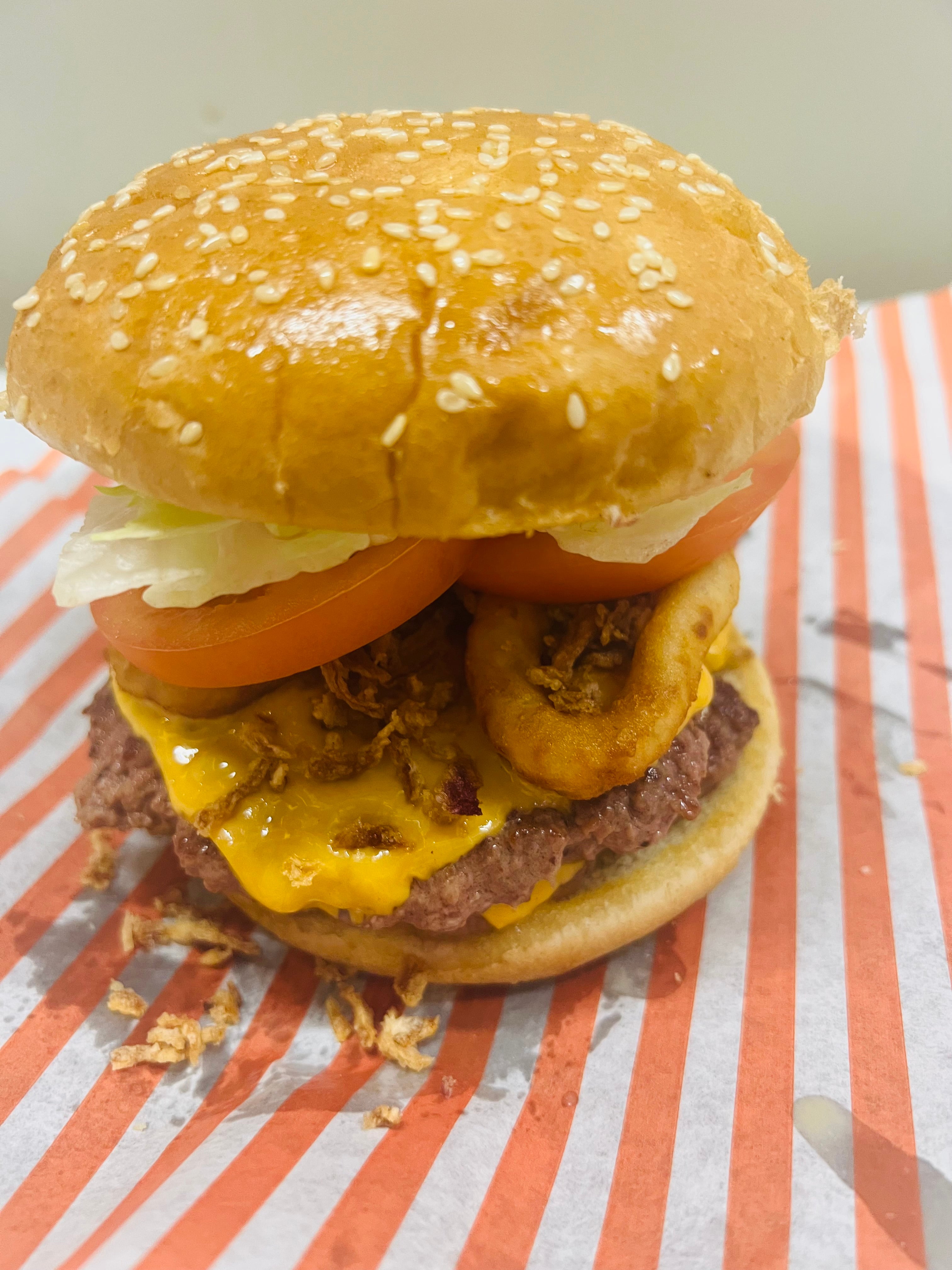 Supreme Burger