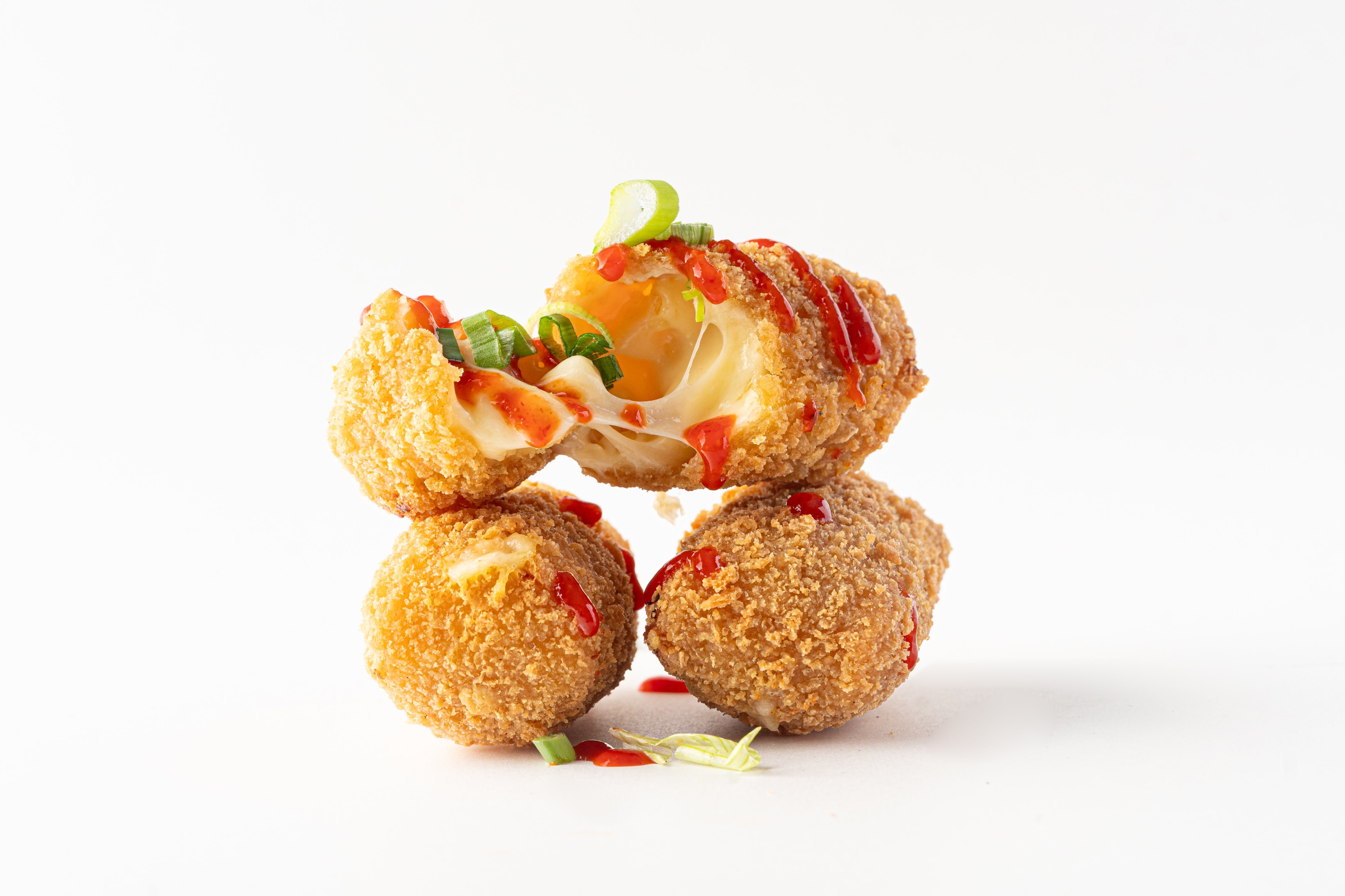 Macaroni cheese croquettes