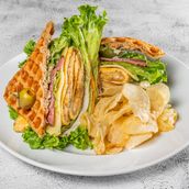 Club Omelette Wafflwich