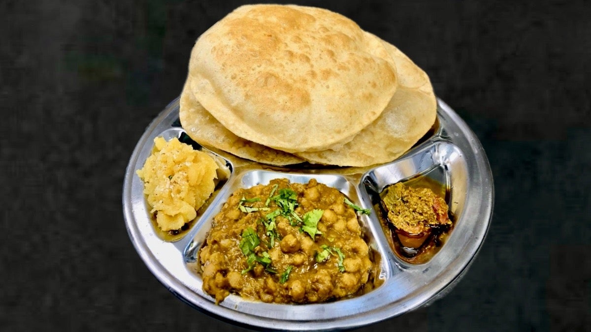 Halwa, Puri & Chana